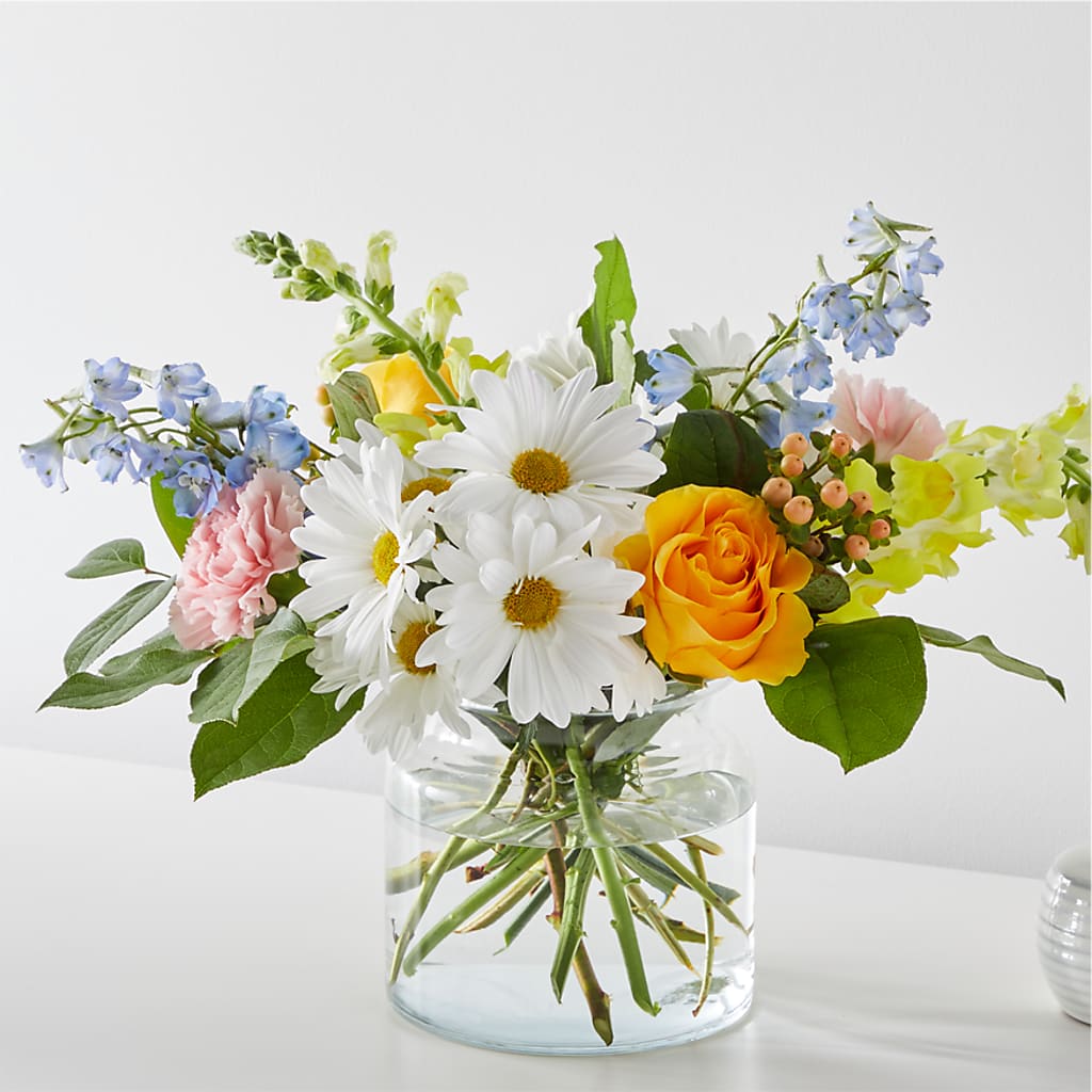 Sun Salutation Bouquet – East City Flower Shop, Peterborough ON