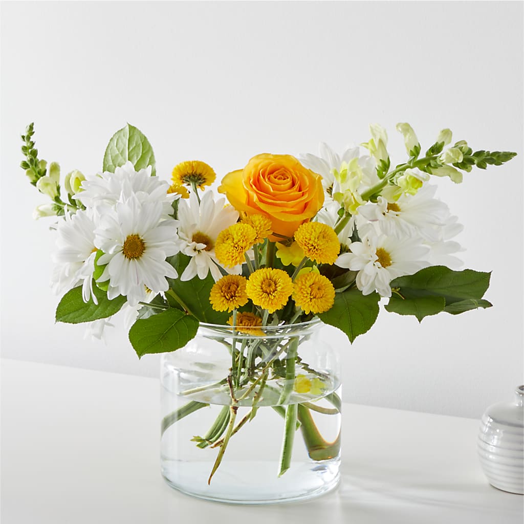 Sun Salutation Bouquet – East City Flower Shop, Peterborough ON