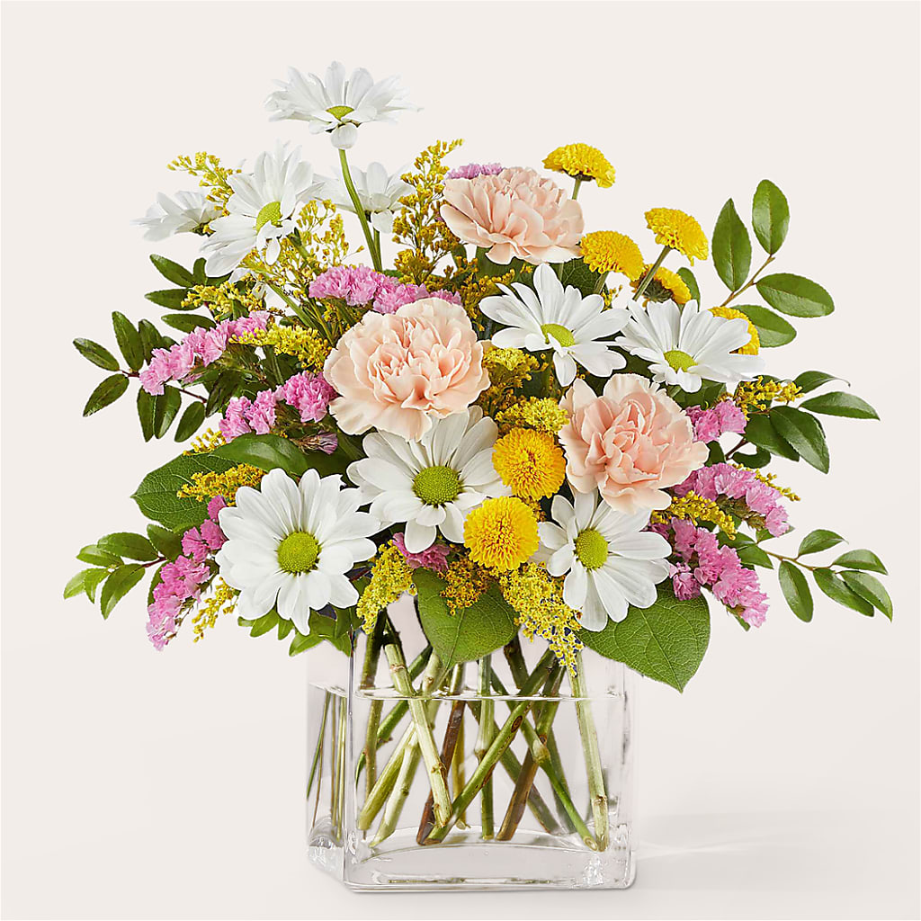 Country Cottage Bouquet – East City Flower Shop, Peterborough ON