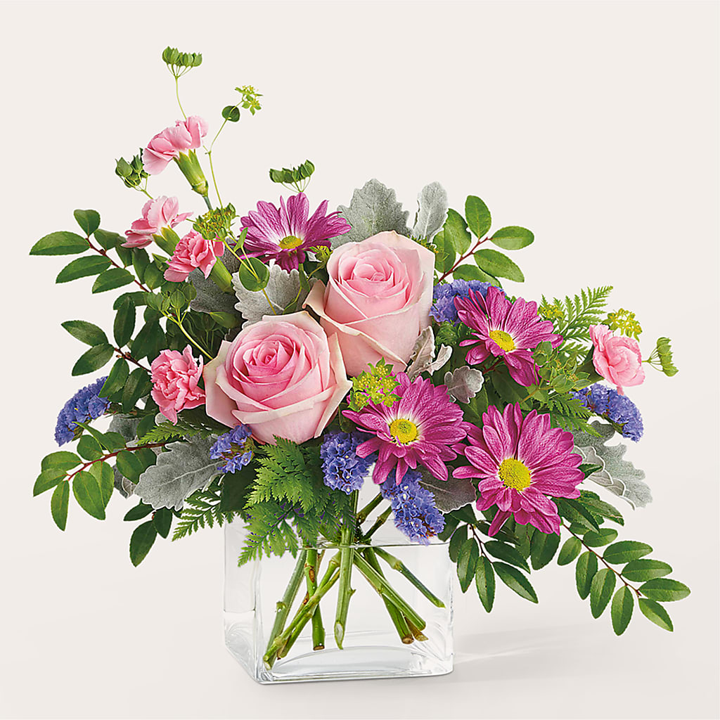 Starlet Bouquet – East City Flower Shop, Peterborough ON
