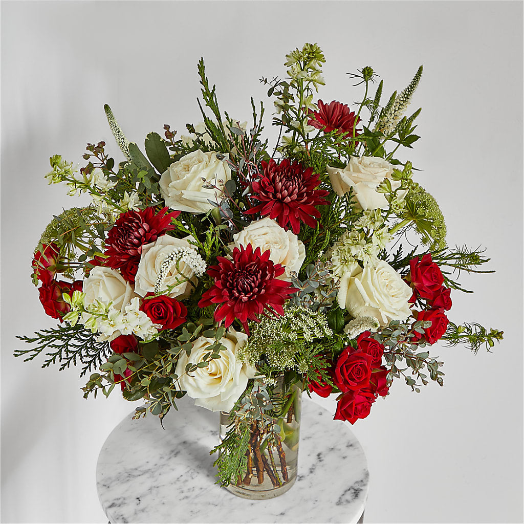 Favorite Traditions Bouquet –  East City Flower Shop, Peterborough ON